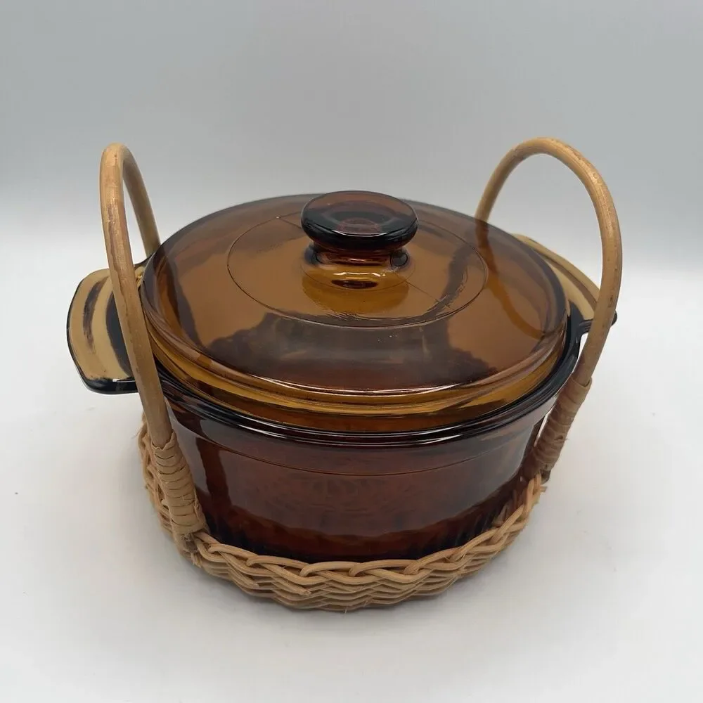 Anchor Hocking Fire King 1436 Brown 1Q Casserole Dish USA With Lid Ribbed VTG